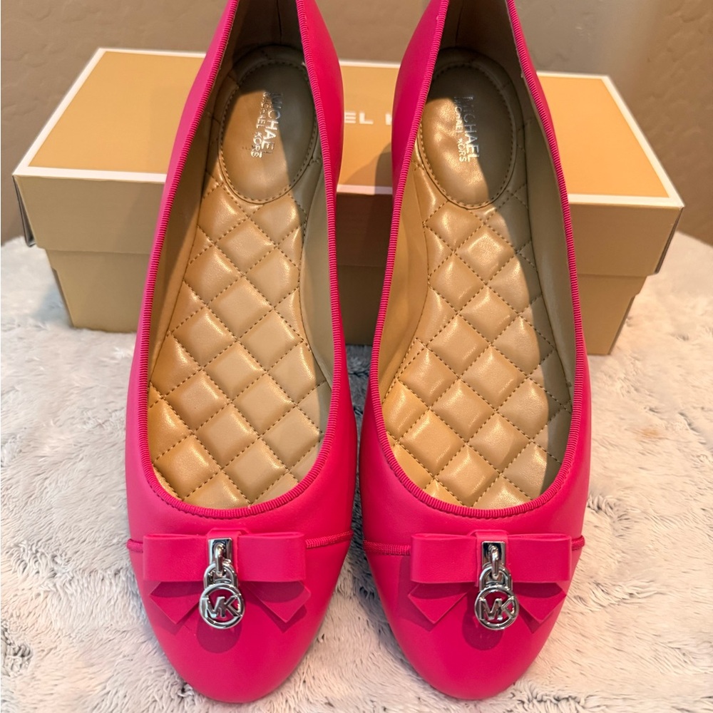 Michael Kors Ballet Flats – Dragonfruit Pink